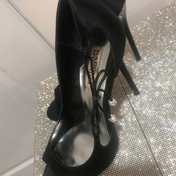 Badgley Mischka RARE pumps Brand New - Picture 10 of 10